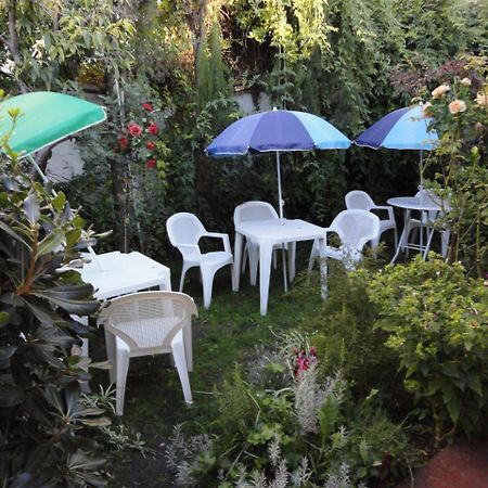 Hotel El Quijote Necochea Exterior photo